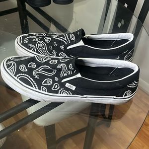 Black and white bandanna printed vans